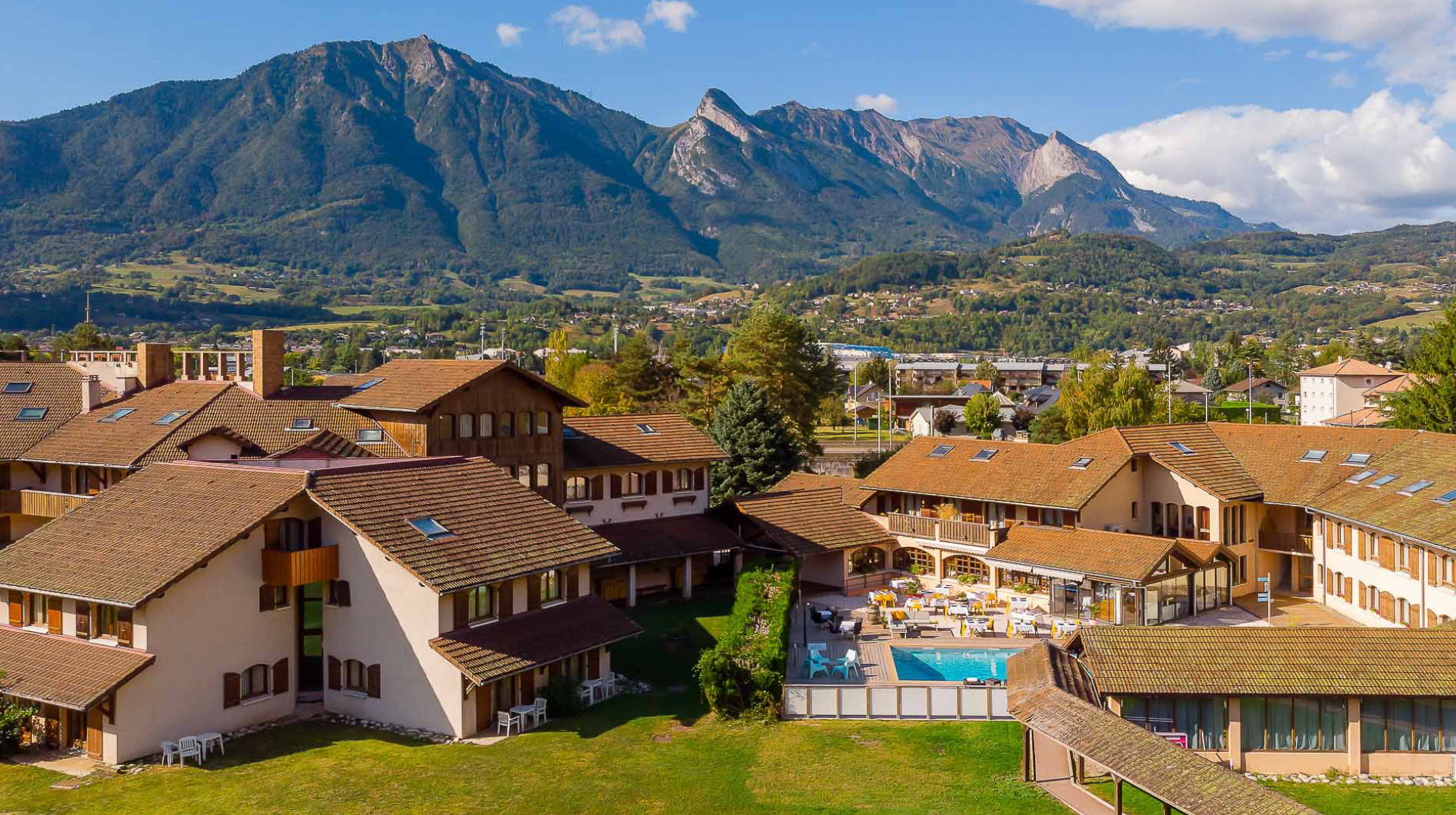 Fondamental Hôtellerie - Hôtelière De Savoie / Le Roma